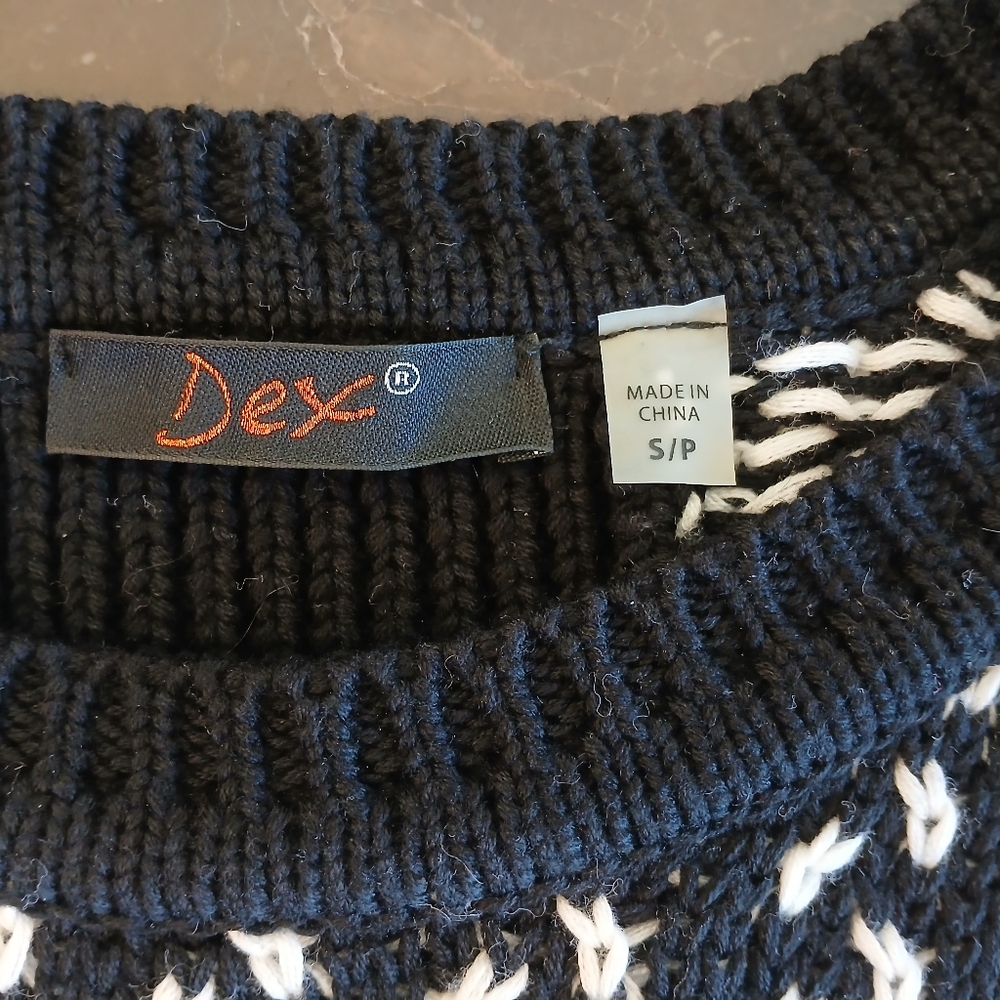 Dex Monochrome Patterned Crew Neck Sweater - Picture 3 of 8